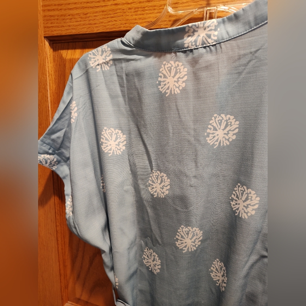 NWT Emery Rose Blue Floral Print Dress With Belt - Picture 6 of 9